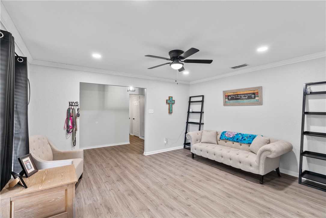 5326 Stonemill Property Photo 6