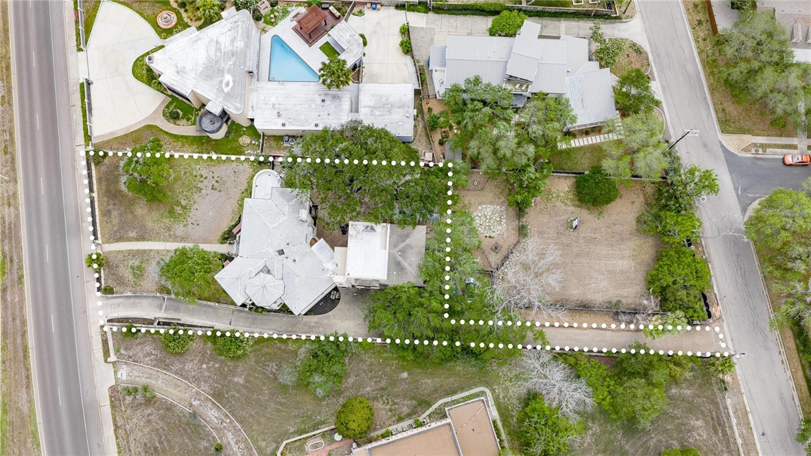 2717 Ocean Dr Property Photo 38