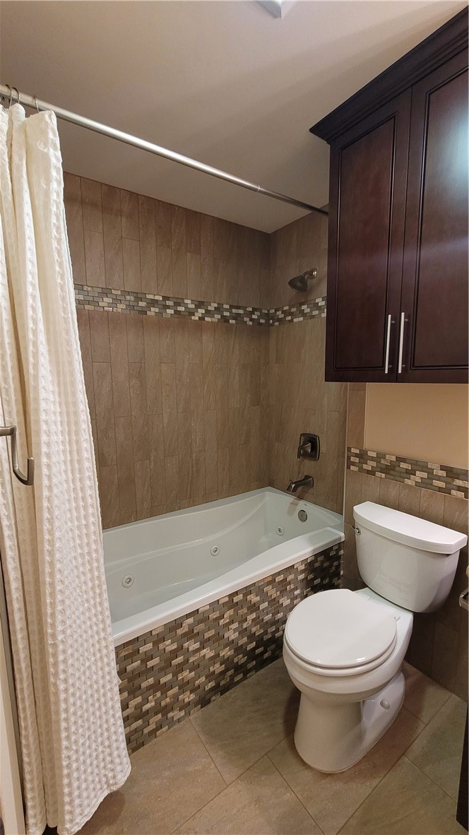 901 N Upper Broadway St 502 Property Photo 26