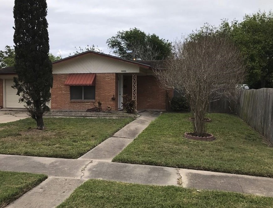 6038 Lucille Dr Property Photo