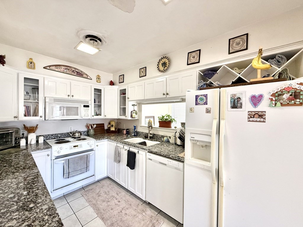 30 Flamingo Road Property Photo 18