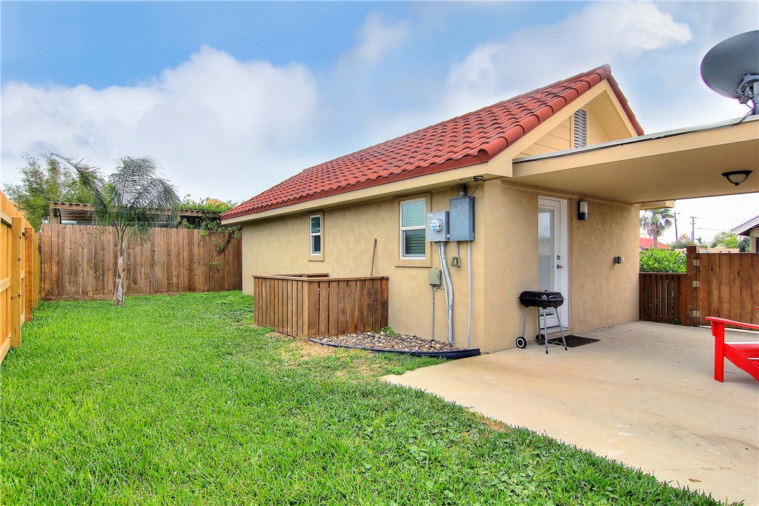 134 N Alister St 24 Property Photo 13