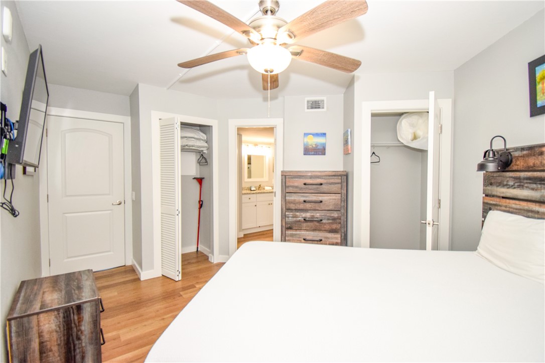 800 Sandcastle Dr 108 Property Photo 22