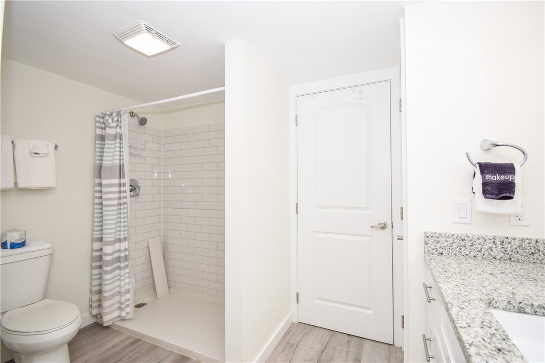 800 Sandcastle Dr 110 Property Photo 11