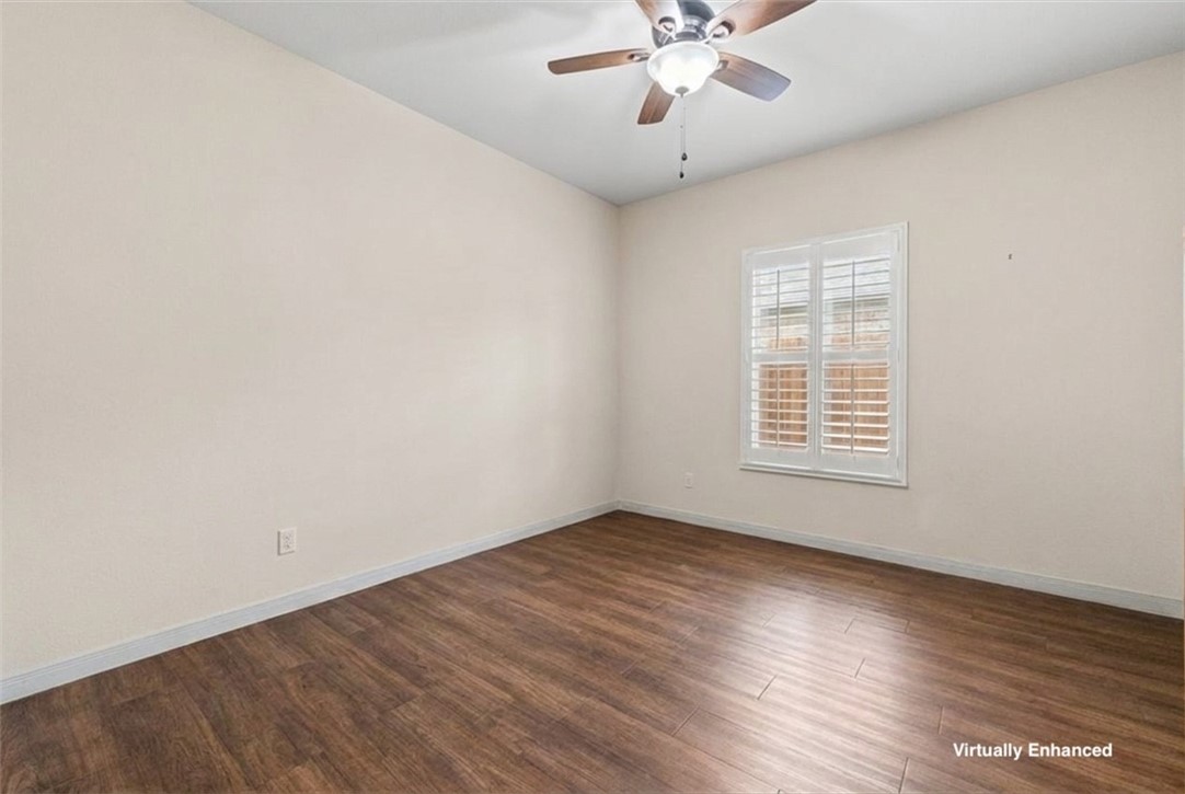 623 W Deberry Ave Property Photo 36