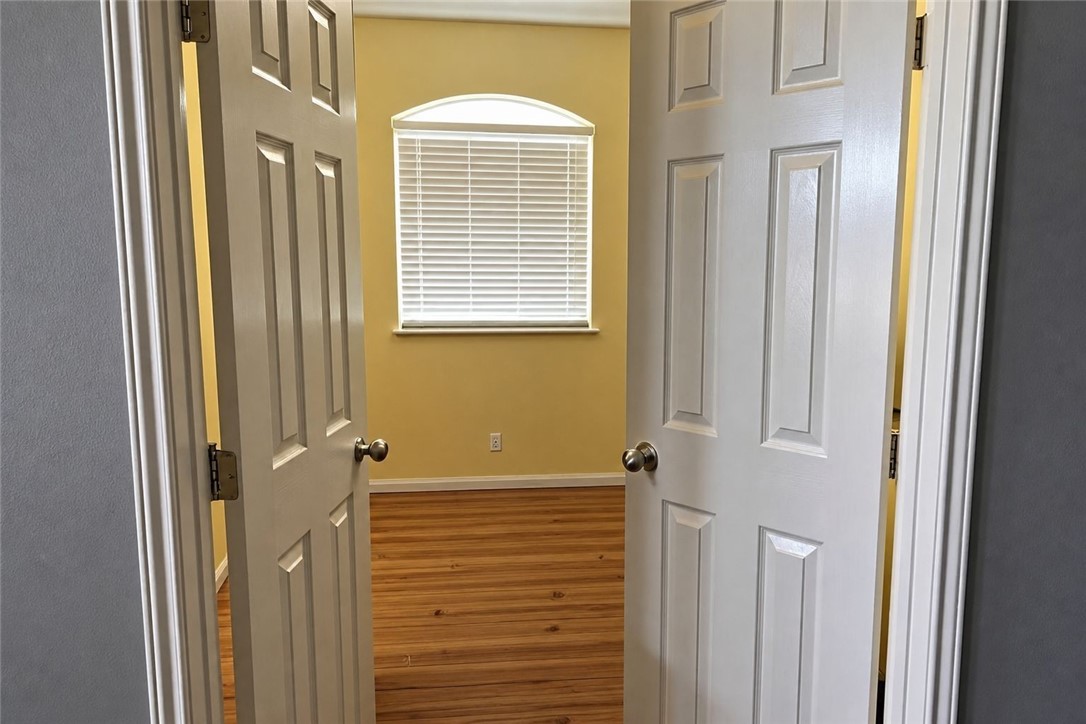 1135 Imperial St Property Photo 11