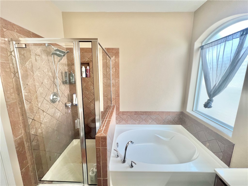 1135 Imperial St Property Photo 21