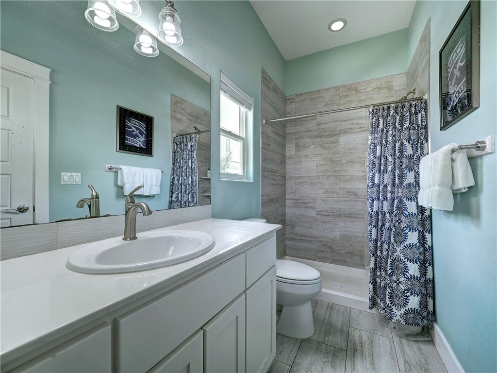 603 Sea Breeze Lane Property Photo 11