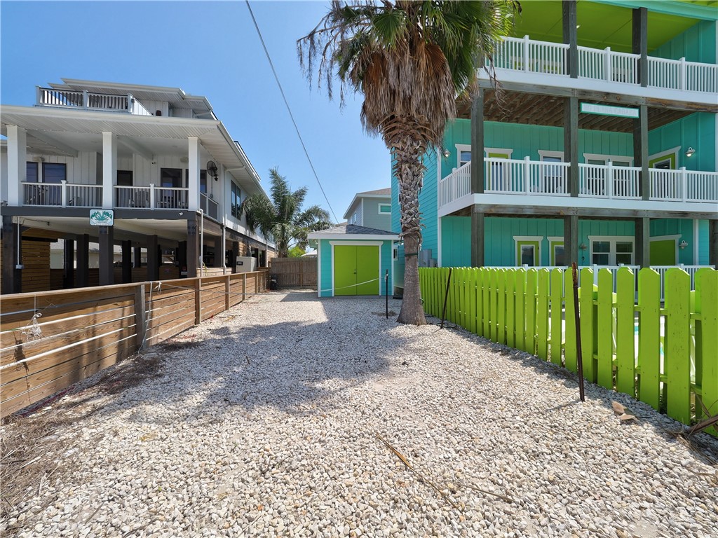 603 Sea Breeze Lane Property Photo 34