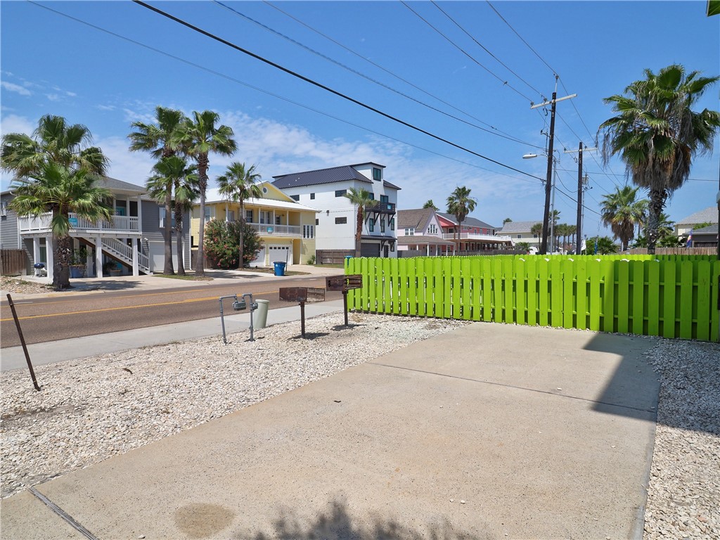 603 Sea Breeze Lane Property Photo 35