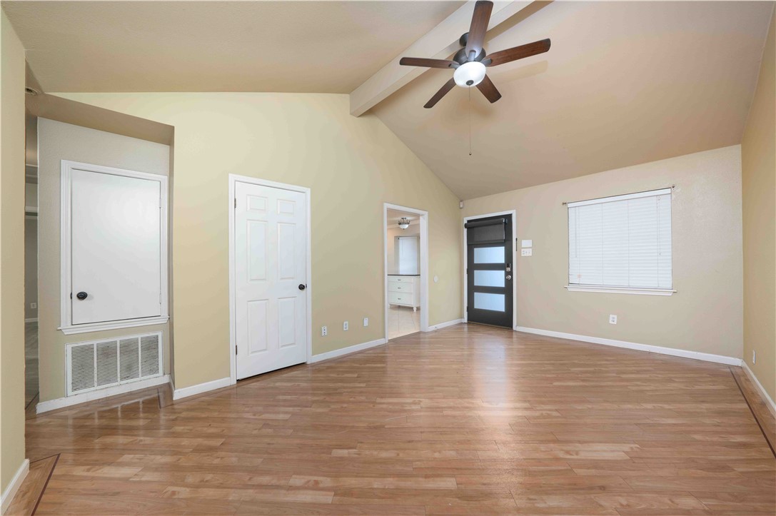 474631 Property Photo 5