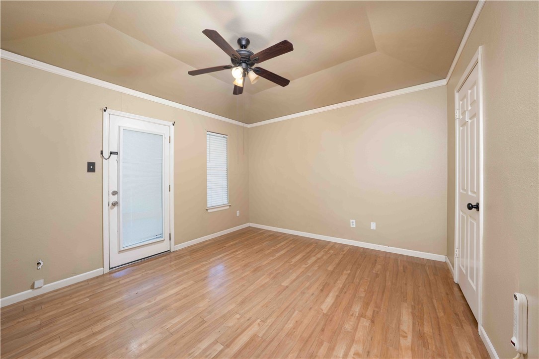 474631 Property Photo 10