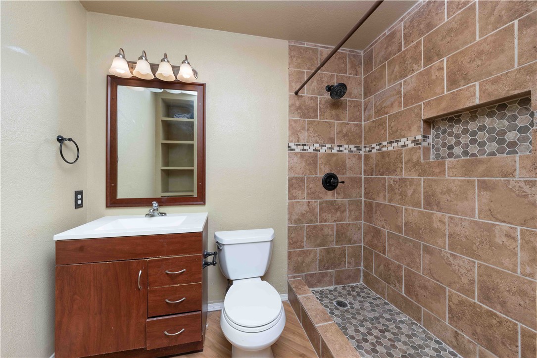 474631 Property Photo 14