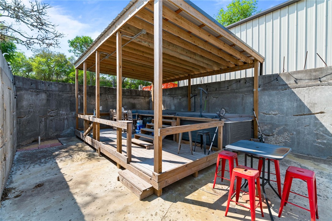 168 Cenesia Property Photo 16