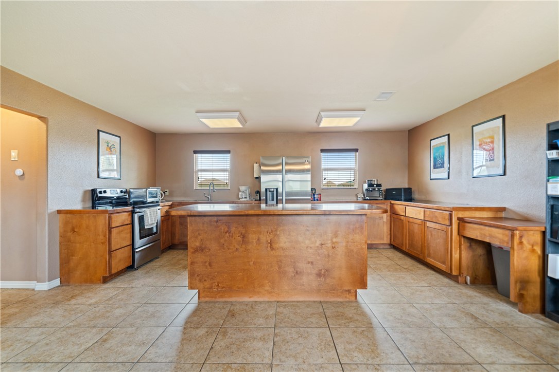 1210 Sea Secret St Property Photo 10