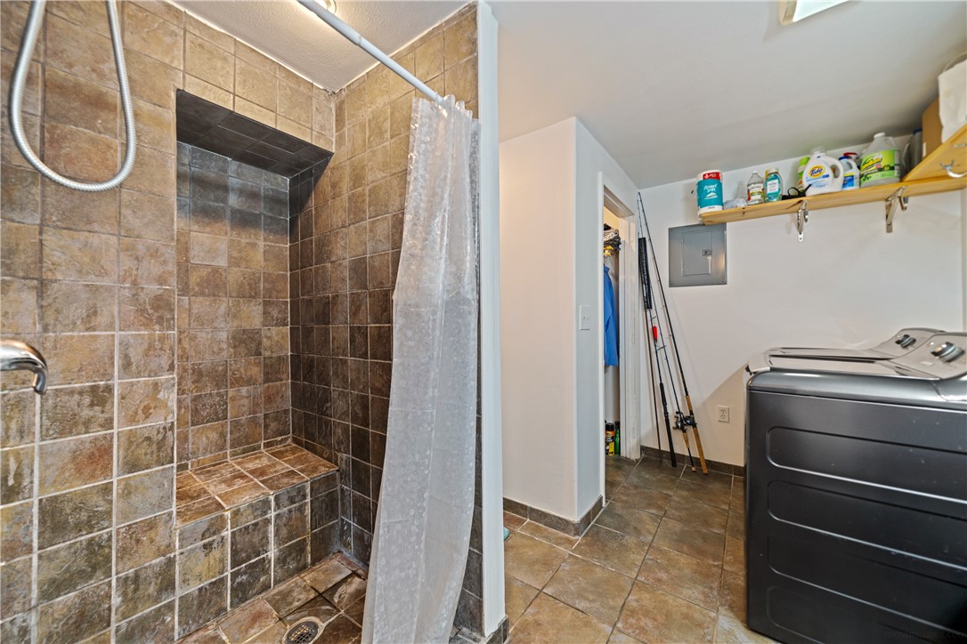 1210 Sea Secret St Property Photo 29