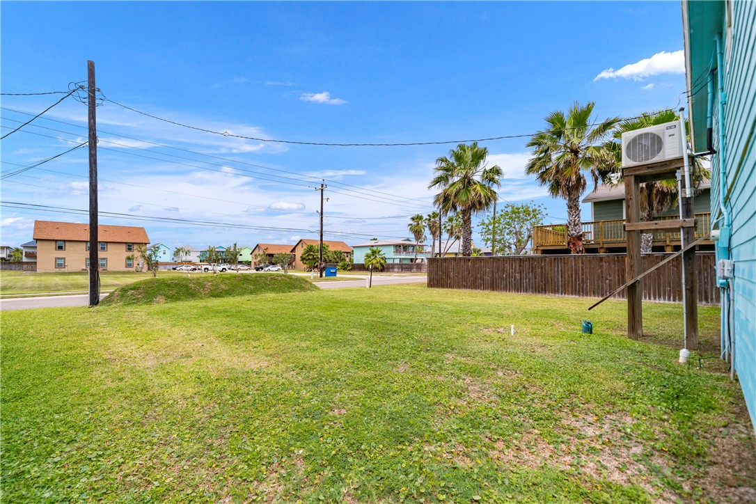 1210 Sea Secret St Property Photo 32