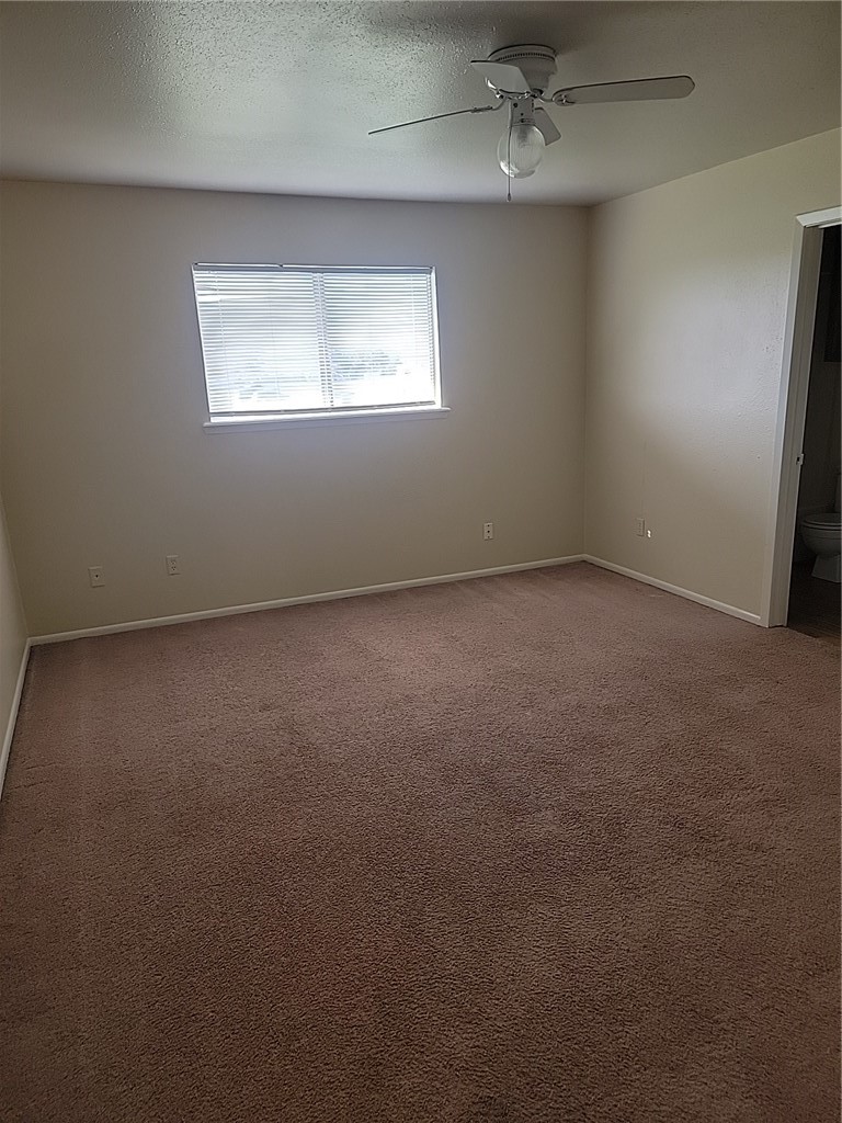 5735 Crestmore Dr Property Photo 17