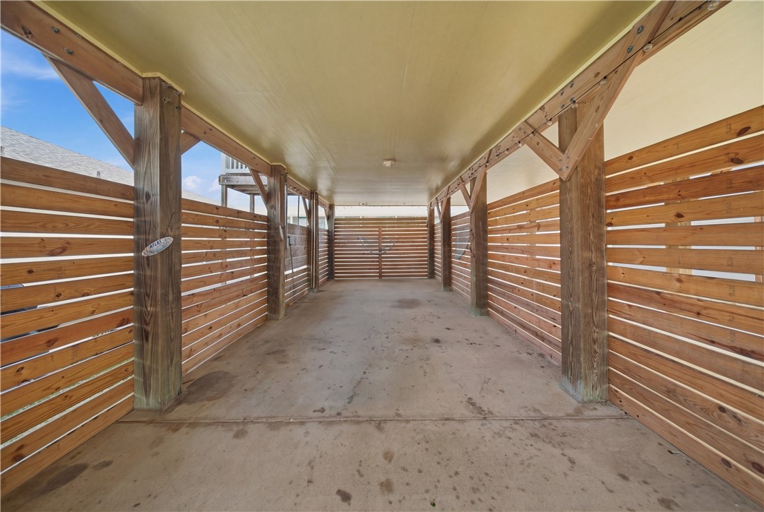 415 Spencers Landing Property Photo 4