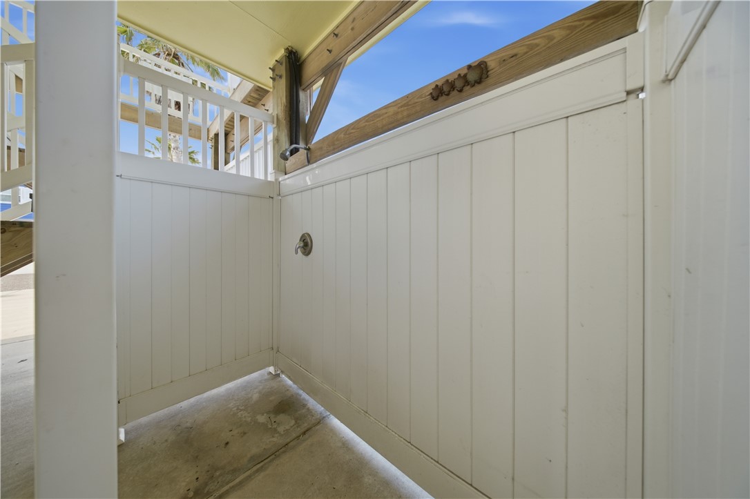 415 Spencers Landing Property Photo 7