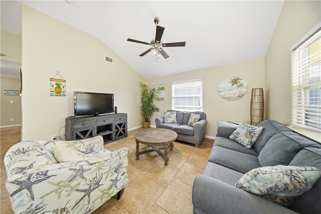 415 Spencers Landing Property Photo 10
