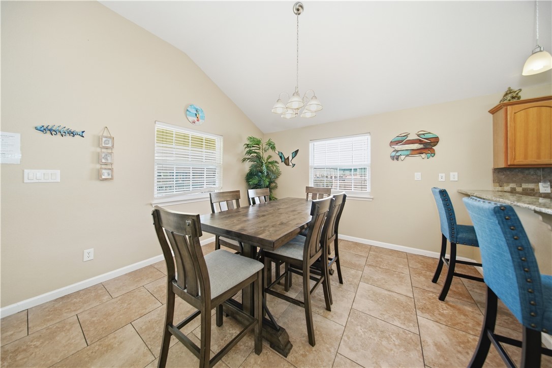 415 Spencers Landing Property Photo 11
