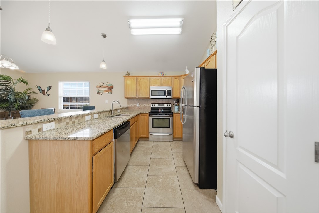 415 Spencers Landing Property Photo 12