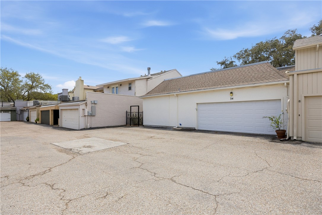 3535 Santa Fe St 34 Property Photo 6