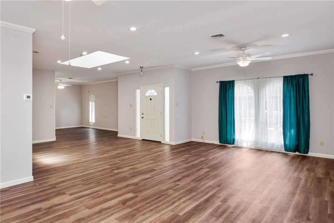 3535 Santa Fe St 34 Property Photo 11