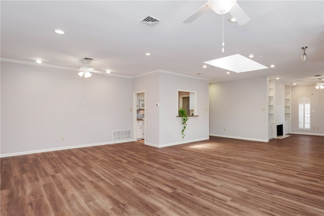 3535 Santa Fe St 34 Property Photo 12