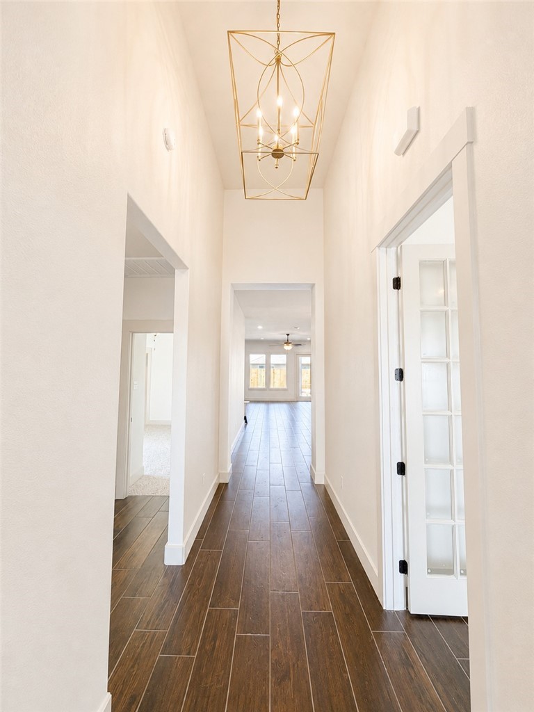 1442 Chloe Cay St. Property Photo 3