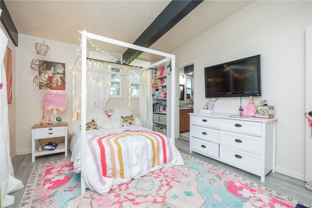 11102 Birdwood Property Photo 29