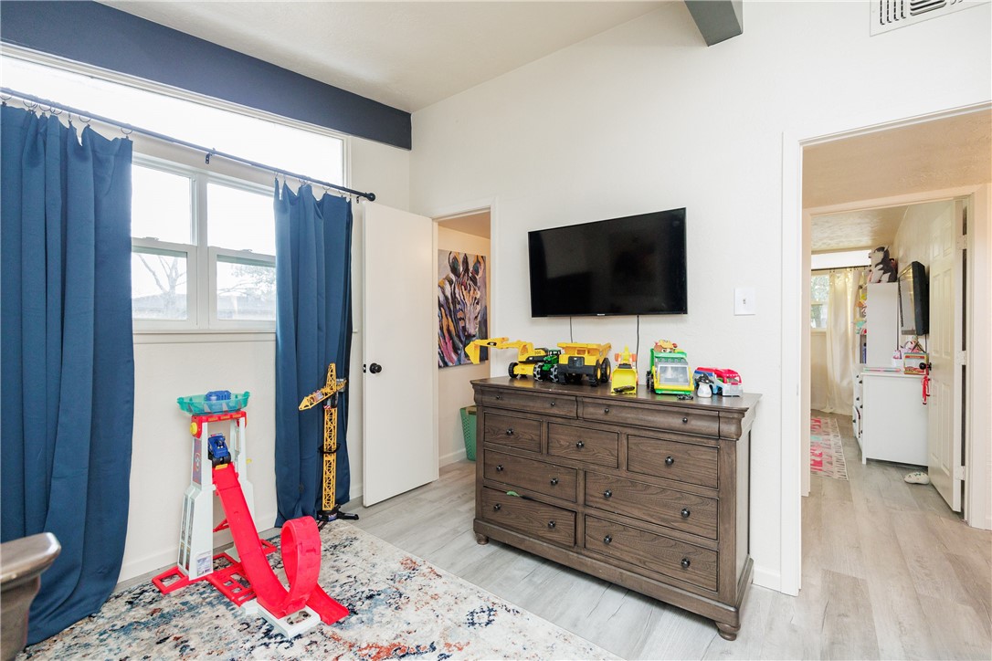 11102 Birdwood Property Photo 33