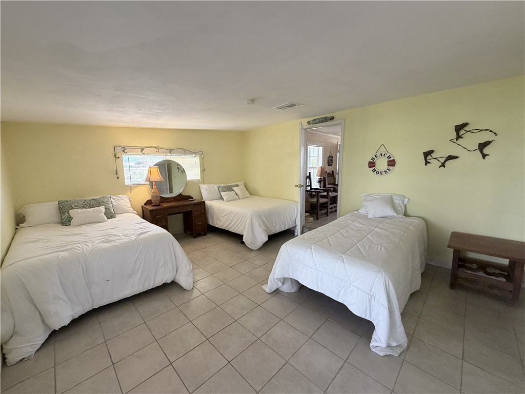 113 Riviera Dr Property Photo 14