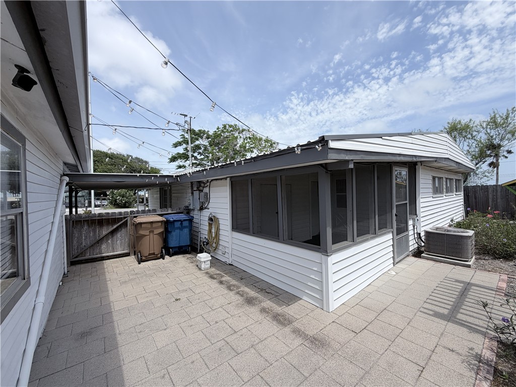 113 Riviera Dr Property Photo 22