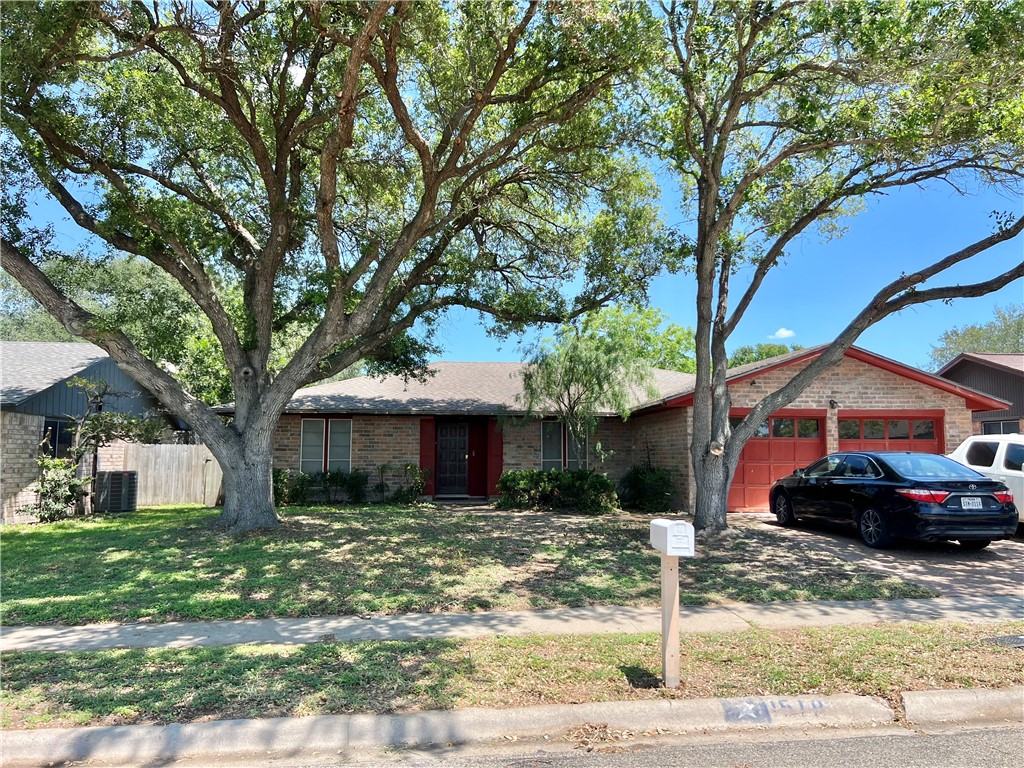 1518 W Waterview St Property Photo 1