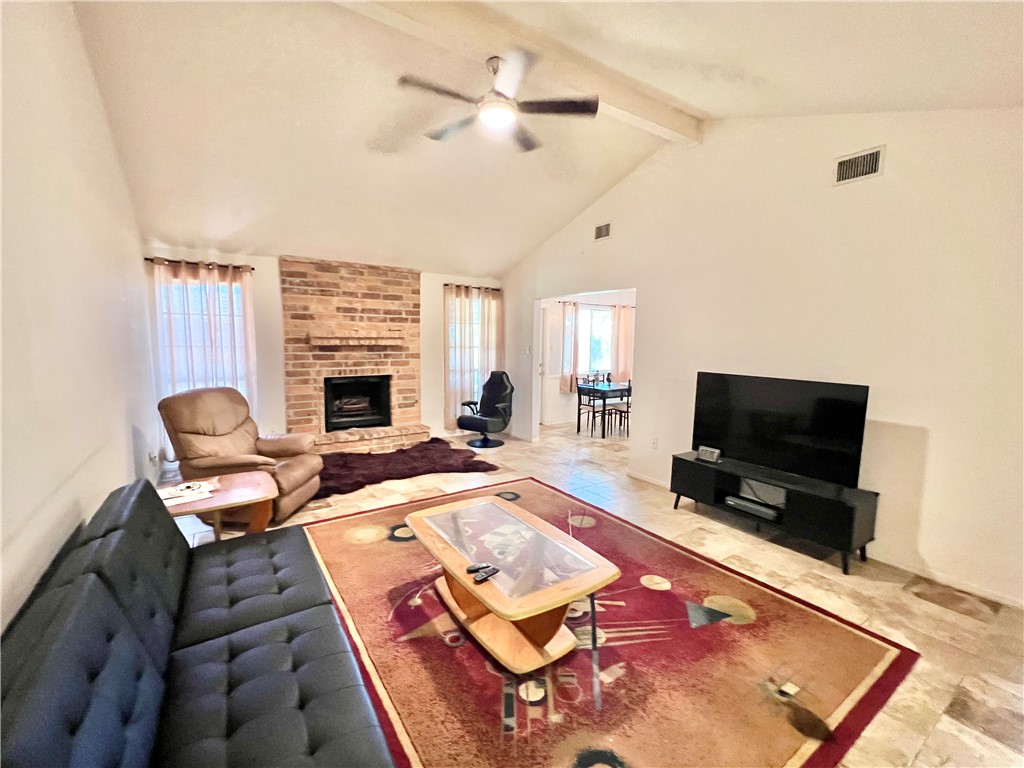 1518 W Waterview St Property Photo 5