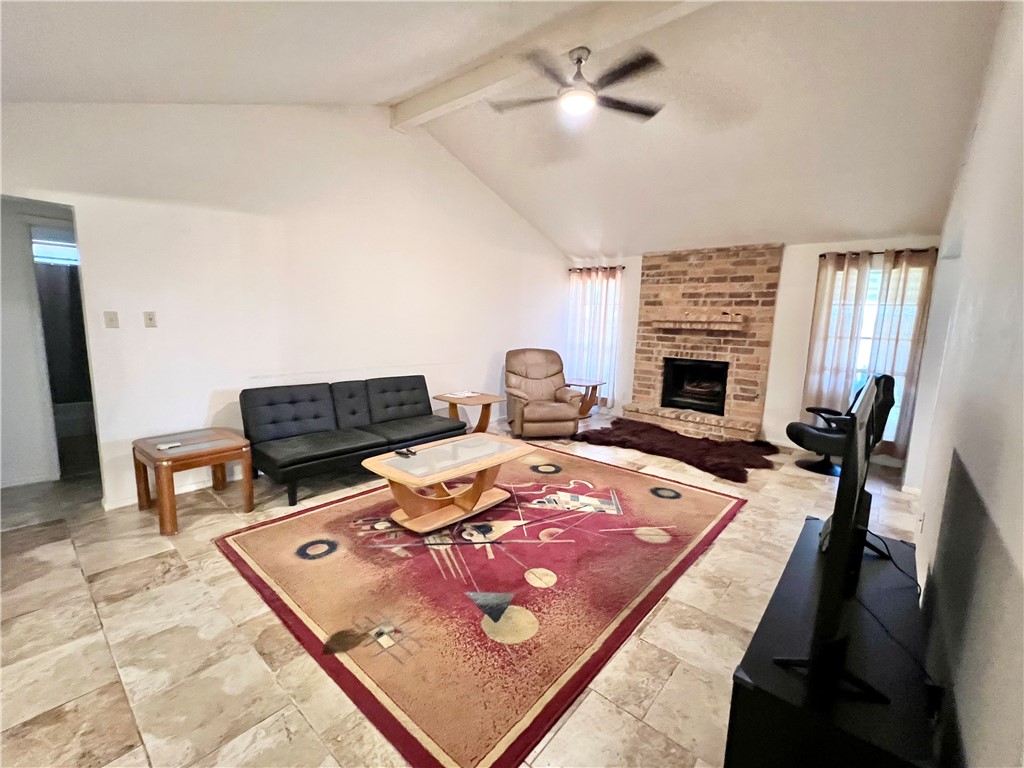 1518 W Waterview St Property Photo 6