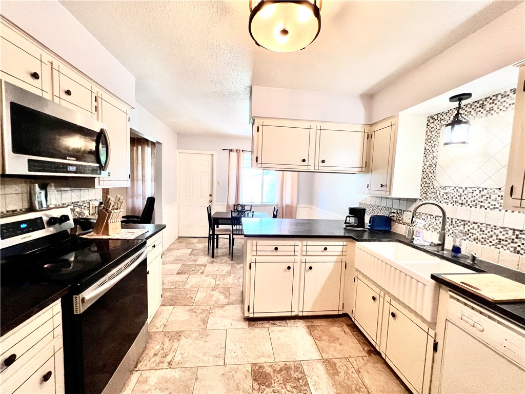 1518 W Waterview St Property Photo 11
