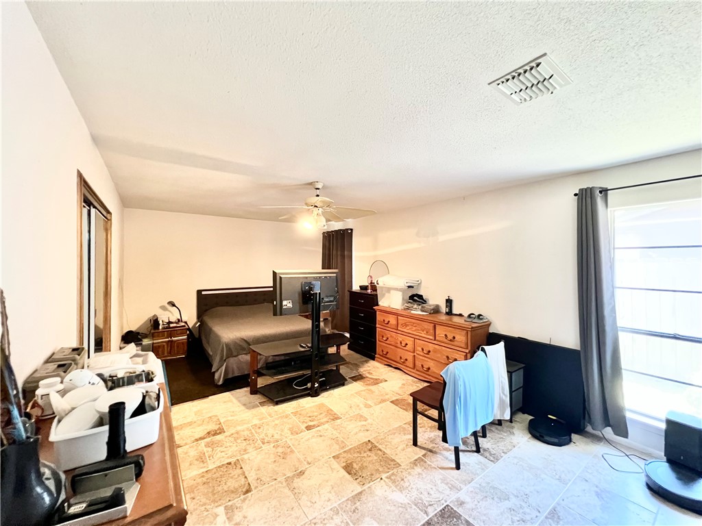 1518 W Waterview St Property Photo 17