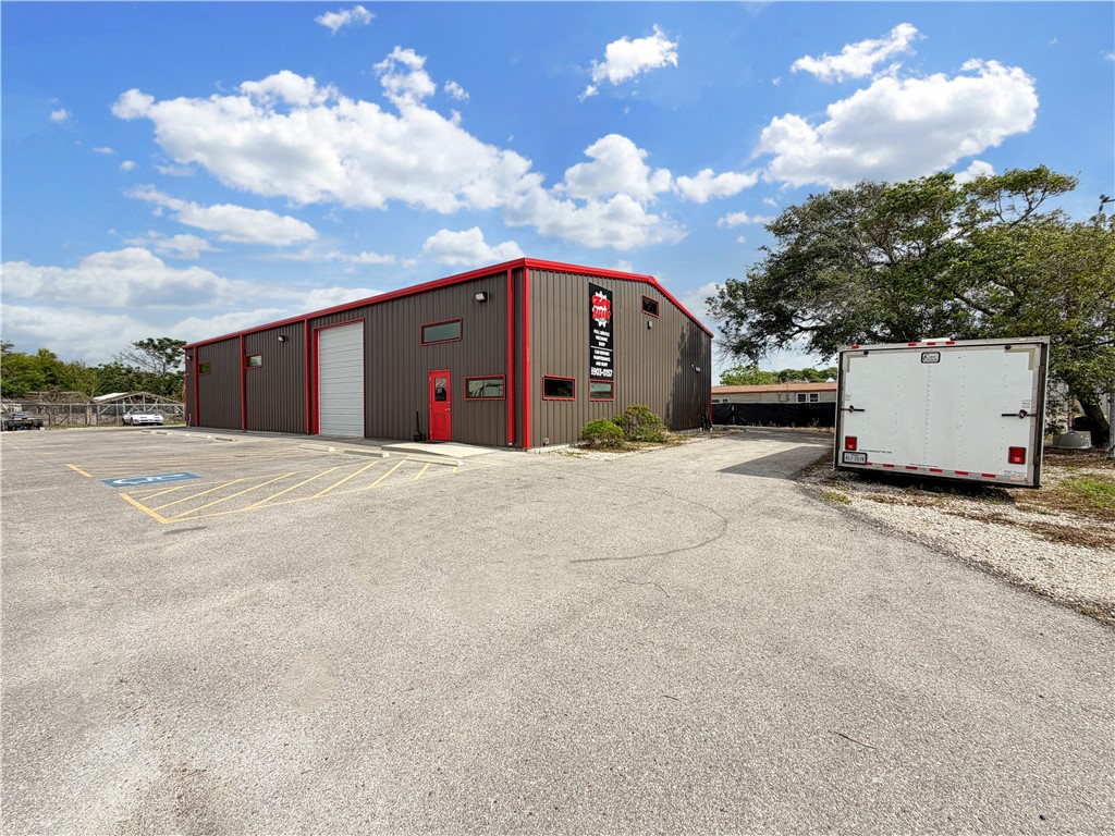 428/434 Anchor St Property Photo 10
