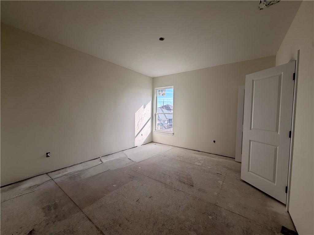 4214 Fold Lane Property Photo 7