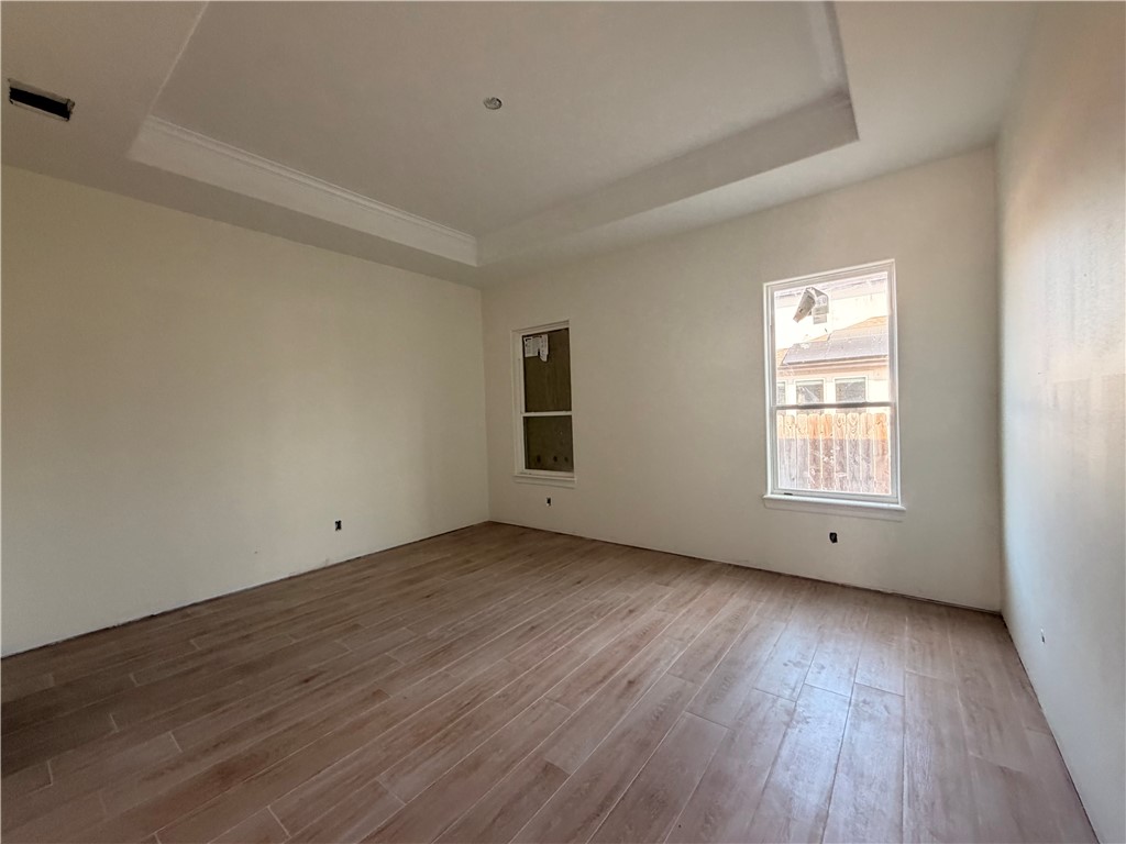 4214 Fold Lane Property Photo 8