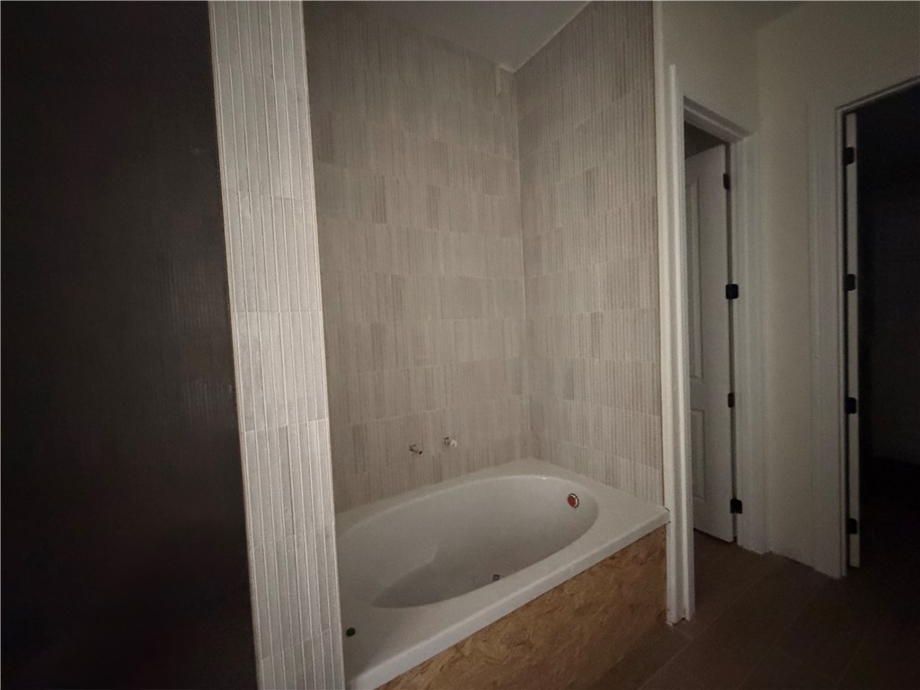 4214 Fold Lane Property Photo 10