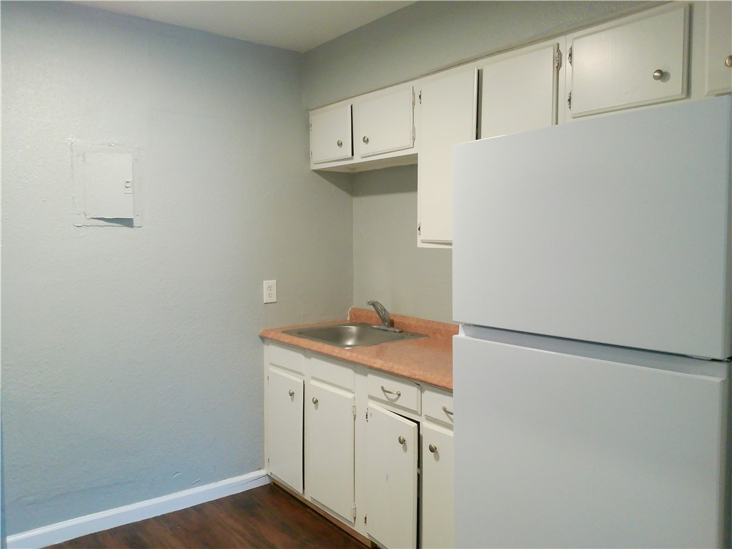 2026 Waldron 210 Property Photo 4