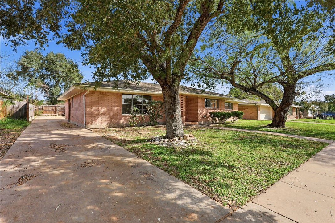 3314 Casa De Palmas Property Photo 2