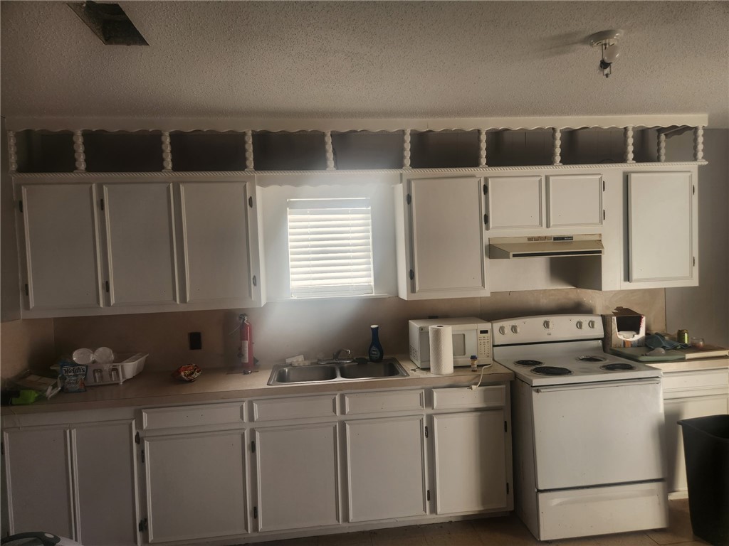 1108 Schooley St Property Photo 15