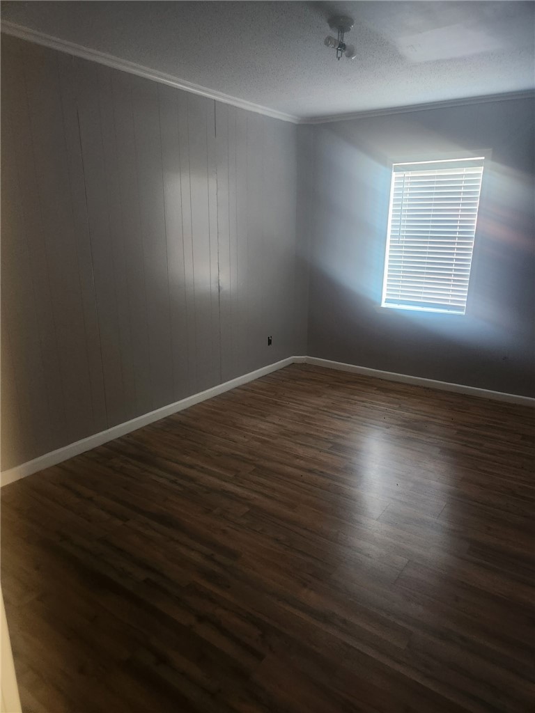 1108 Schooley St Property Photo 16