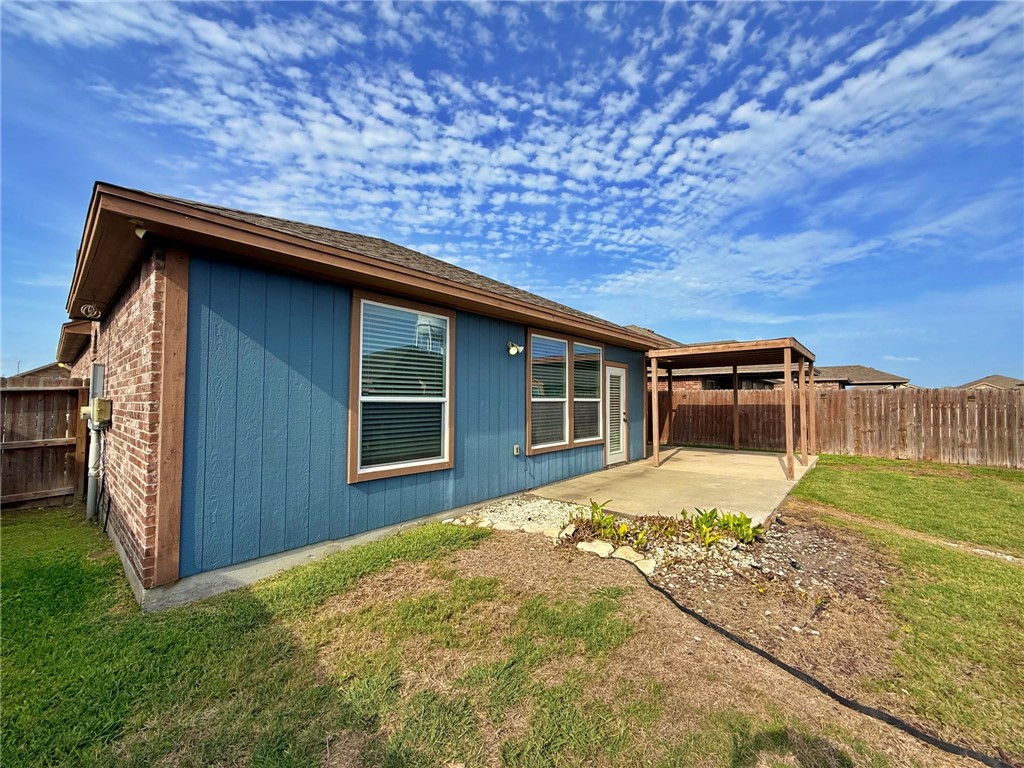 2223 Mangrove Dr Property Photo 33