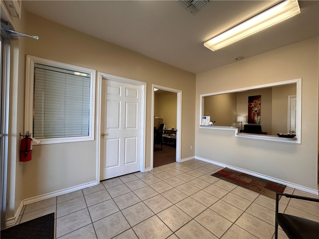 2527 State Highway 361 B Property Photo 5